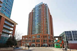 2-bedroom condo apartment for rent in Toronto — 610 - 125 Western Battery Road