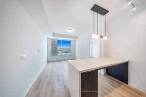 2-bedroom condo apartment for rent in Toronto — 611 - 5 York Garden Way