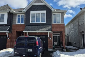 3-bedroom att/row/townhouse for sale in Ottawa — 618 Taliesin Crescent