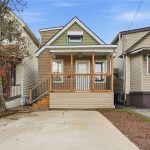 3-bedroom home for sale in Hamilton — 61 Graham Avenue N (Photo 2)