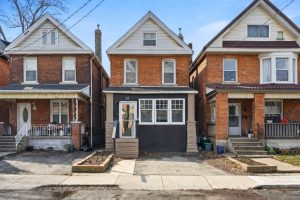 3-bedroom detached home for sale in Hamilton — 61 Stirton Street