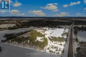 Studio home for sale in Laurentian Valley — 631 Schwan Road