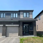 3-bedroom att/row/townhouse for rent in Ottawa — 63 Heirloom Street (Photo 3)