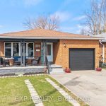 3-bedroom detached home for sale in Niagara — 6425 Murray Street (Photo 2)