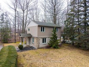 3-bedroom detached home for sale in Bruce — 660 Main Street