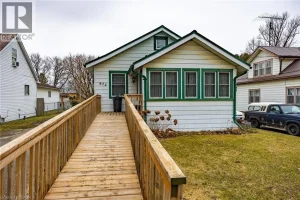 3-bedroom home for sale in Delhi — 672 James Street
