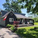 3-bedroom detached home for sale in Simcoe — 67 Lake Avenue (Photo 3)