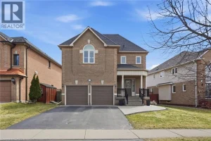 3-bedroom home for sale in Waterdown — 68 Rockhaven Lane