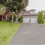 3-bedroom detached home for sale in Hamilton — 68 Rockhaven Lane (Photo 4)