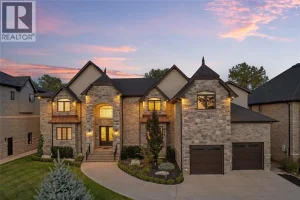 8-bedroom home for sale in Lasalle — 6990 Disputed