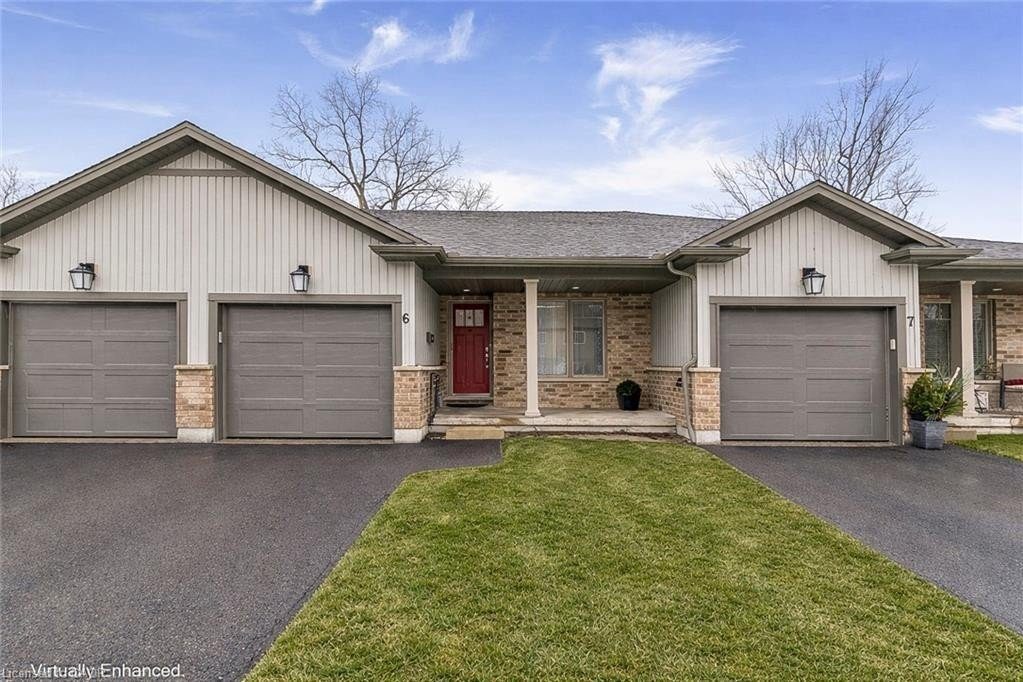 2-bedroom home for sale in Haldimand — 6 - 152 Cross Street E (Photo 1)
