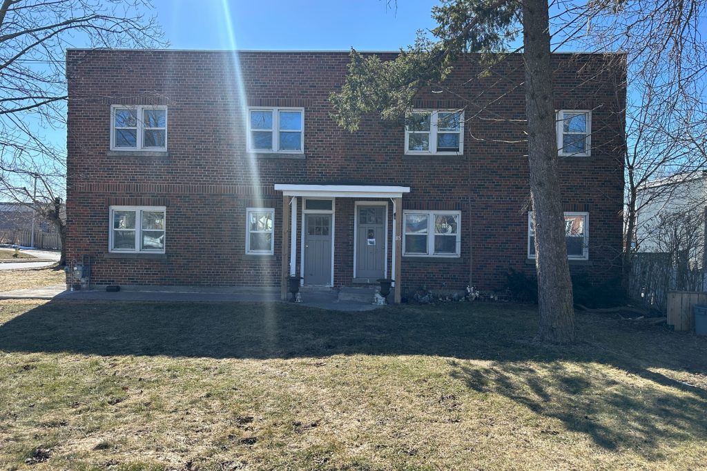 2-bedroom multiplex home for rent in Port Hope — 6 - 85 Peter Street (Photo 1)