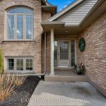 3-bedroom detached home for sale in Niagara — 7032 Kelly Drive (Photo 2)