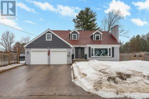 5-bedroom home for sale in Petawawa — 70 Mary Street