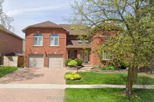 4-bedroom detached home for sale in York — 70 Timberline Trail