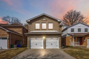 3-bedroom detached home for sale in Toronto — 711 Cowan Circle