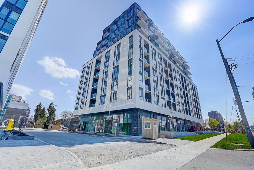 3-bedroom condo apartment for rent in Toronto — 712 - 3429 Sheppard Avenue E (Photo 1)