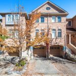 3-bedroom home for sale in Mississauga — 7131 Chatham Court (Photo 1)