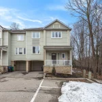 3-bedroom home for sale in Mississauga — 7131 Chatham Court (Photo 5)