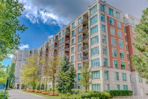 2-bedroom condo apartment for rent in Toronto — 715 - 18 Willam Carson Crescent
