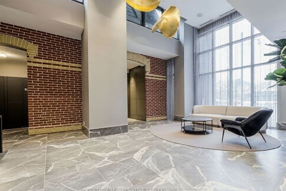 3-bedroom condo apartment for rent in Toronto — 715 - 286 Main Street (Photo 1)