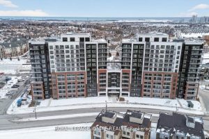 1-bedroom condo apartment for rent in Clarington — 716 - 51 Clarington Boulevard