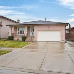 4-bedroom single family residence home for sale in Stoney Creek — 71 Ellington Avenue (Photo 2)