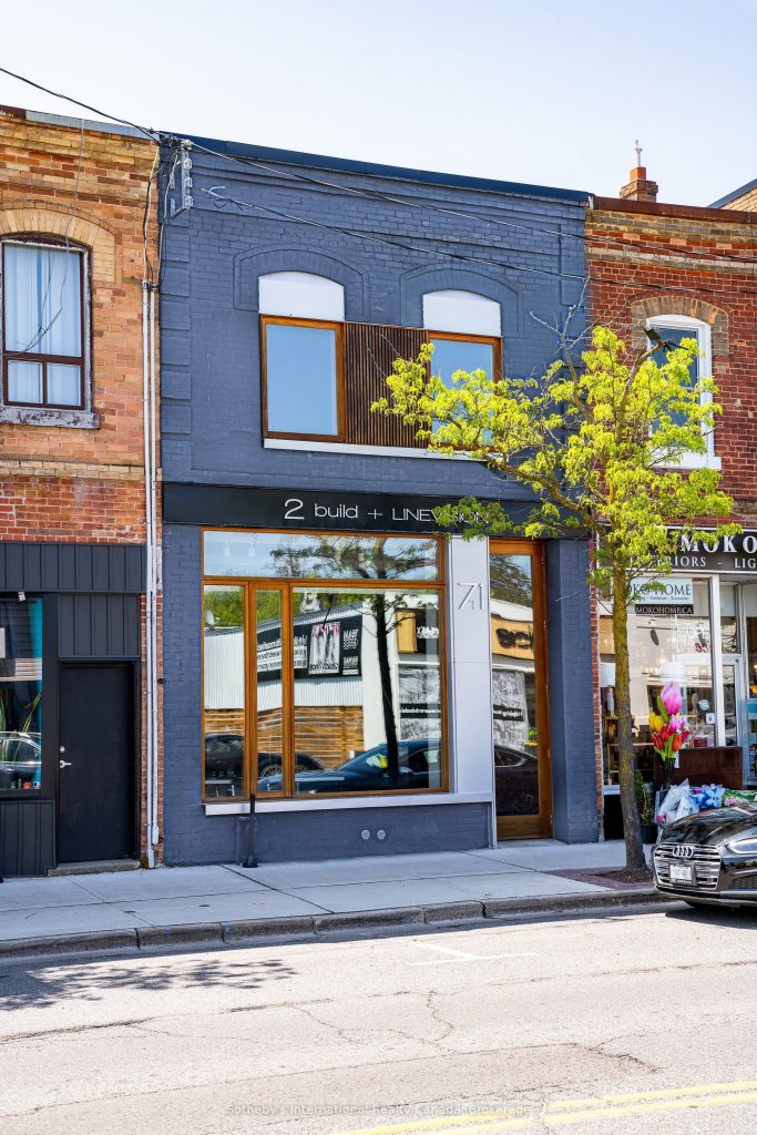 Studio commercial retail home for sale in New Tecumseth — 71 Victoria Street W (Photo 1)