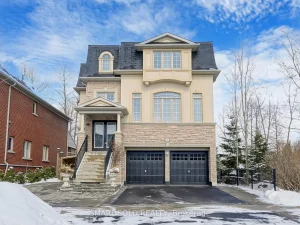 4-bedroom detached home for sale in York — 72 Headwater Crescent