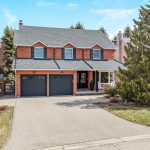 5-bedroom home for sale in Cambridge — 72 Hilborn Avenue (Photo 3)