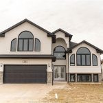 3-bedroom home for sale in Amherstburg — 72 Noble Court (Photo 3)