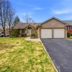 5-bedroom home for sale in Brantford — 75 Tollgate Road (Photo 3)