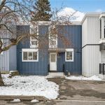 3-bedroom semi-detached home for sale in Hamilton — 78 Clyde Street E (Photo 3)