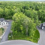 Studio home for sale in Ottawa — 7901 Iveson Drive (Photo 4)