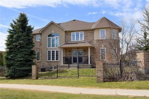 3-bedroom home for sale in Ancaster — 7 - 39 Panabaker Drive
