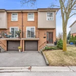 3-bedroom condo townhouse for sale in Peel — 7 - 400 Mississauga Valley Boulevard (Photo 5)