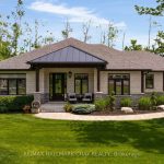 3-bedroom detached home for sale in Simcoe — 7 Byers Street (Photo 1)