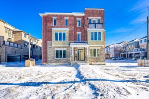3-bedroom att/row/townhouse for rent in Markham — 7 Sweet Pear Street