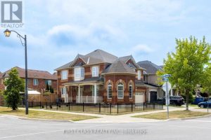 4-bedroom detached home for sale in Halton — 802 Yates Drive