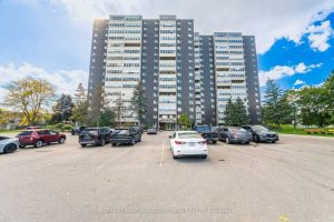 2-bedroom condo apartment for sale in Waterloo — 804 - 225 Harvard Place