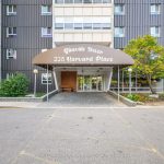 2-bedroom condo apartment for sale in Waterloo — 804 - 225 Harvard Place (Photo 2)