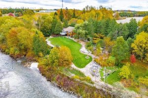5-bedroom home for sale in Centre Wellington — 8060 Wellington Rd 18