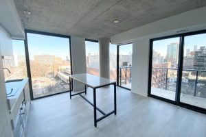 2-bedroom condo apartment for rent in Toronto — 807 - 47 Mutual Street