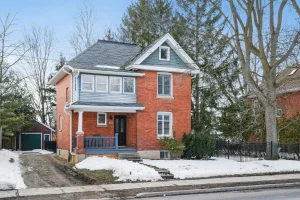 3-bedroom detached home for sale in Simcoe — 80 Church Street S