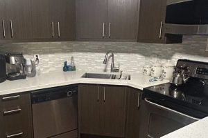 1-bedroom condo apartment for rent in Toronto — 811 - 61 Markbrook Lane