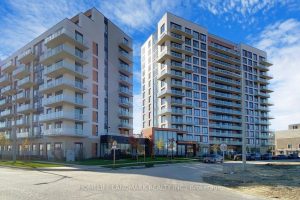 2-bedroom condo apartment for sale in York — 812 - 6 David Eyer Road