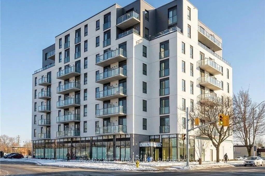 2-bedroom condo apartment for sale in Brantford — 812 - 7 Erie Avenue (Photo 1)