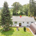 3-bedroom detached home for sale in Halton — 8182 Hornby Road (Photo 5)