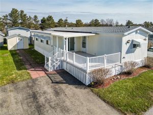 3-bedroom home for sale in Stevensville — 82 - 3033 Townline Road