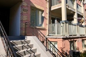 2-bedroom condo townhouse for rent in Richmond Hill — 837 - 75 Weldrick Road E